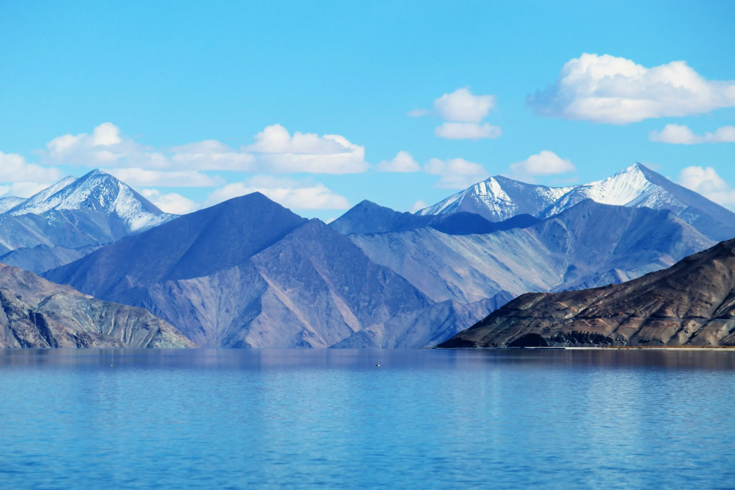 Tourist Places in Ladakh – लद्दाख के प्रमुख पर्यटन स्थल